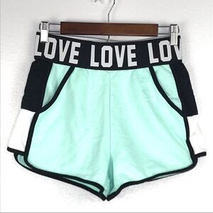 No Boundaries Shorts Size M